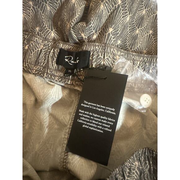 Rails Men's Kian Tin Stamp Swim Trunks Shorts Resort Coastal Size XL Gray Cream - Picture 8 of 9